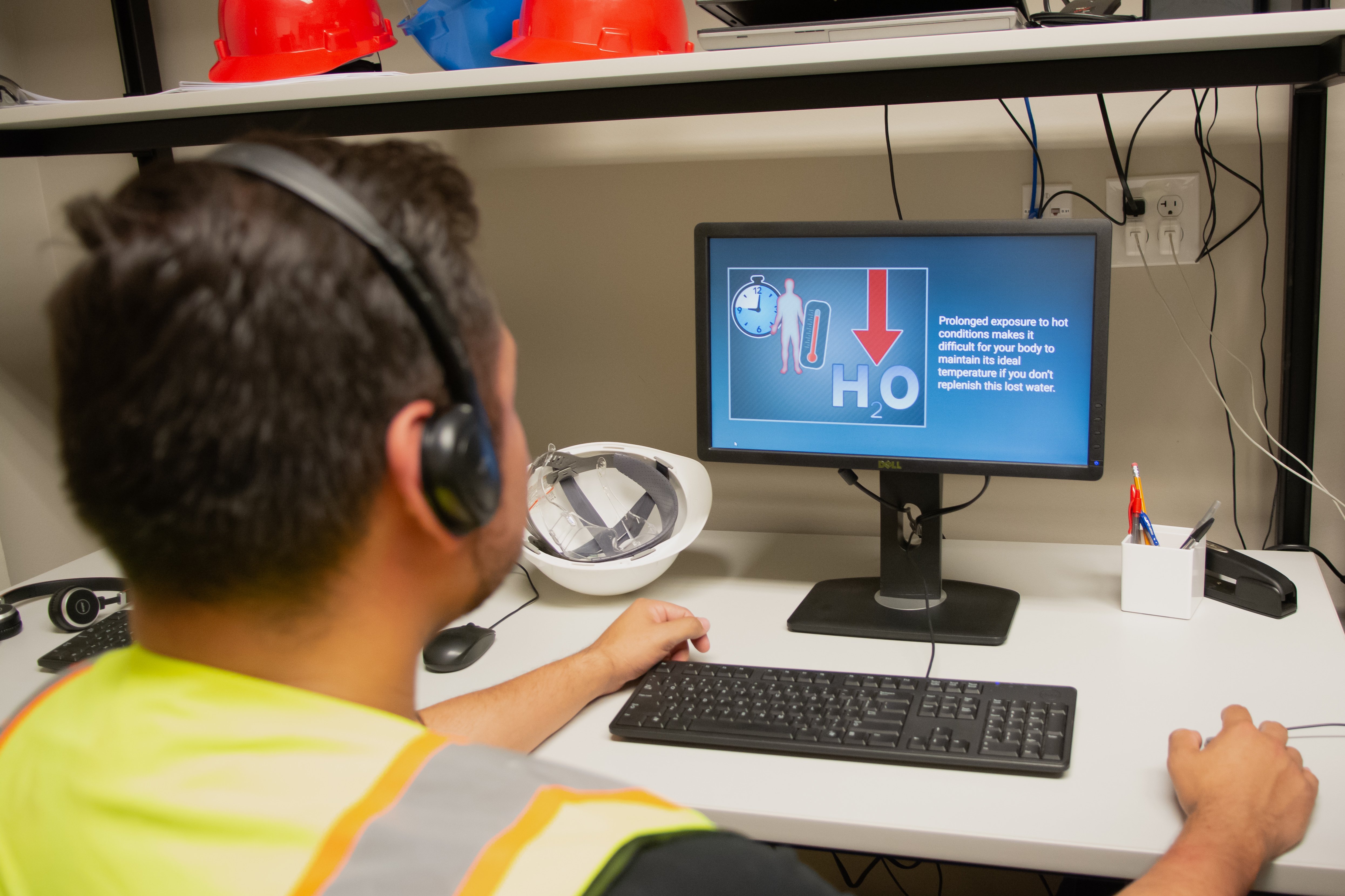 E-Learning-Kiosk-Manufacturing_2019-04-23 16.06.46